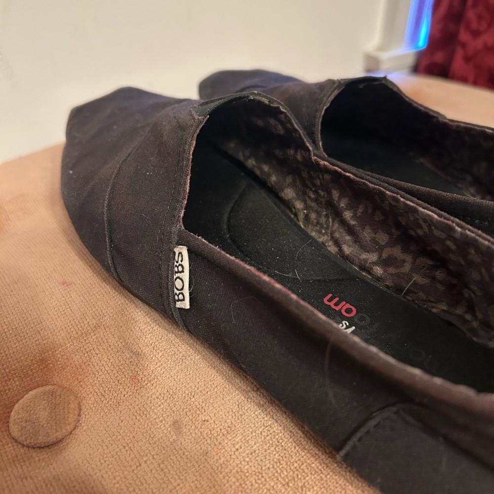 Black Slip-on Bob’s for Women Size 8